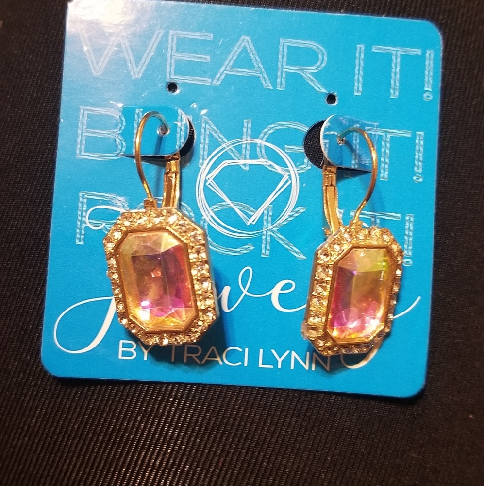 Jewelz by Traci Lynn
